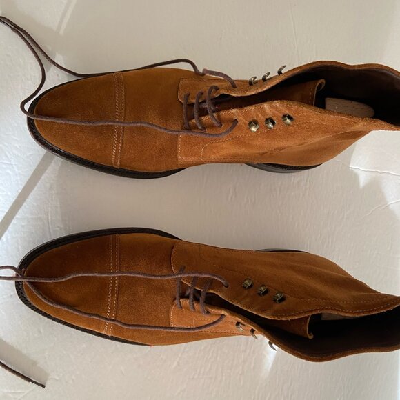 Men's Carmina Soller boots in tobacco suede with shoe trees - Picture 8 of 10